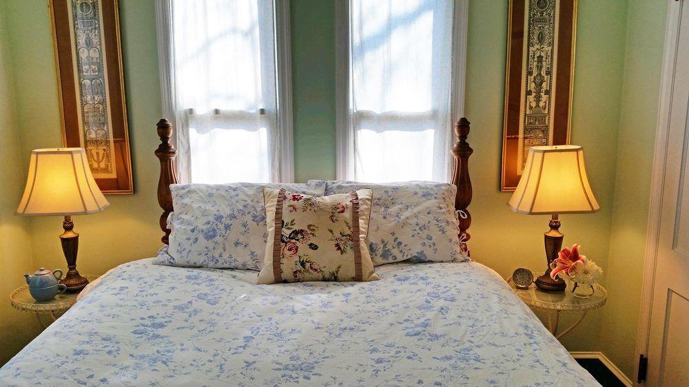 Mileybright Farmhouse Historic Bed and Breakfast Decatur Eksteriør billede